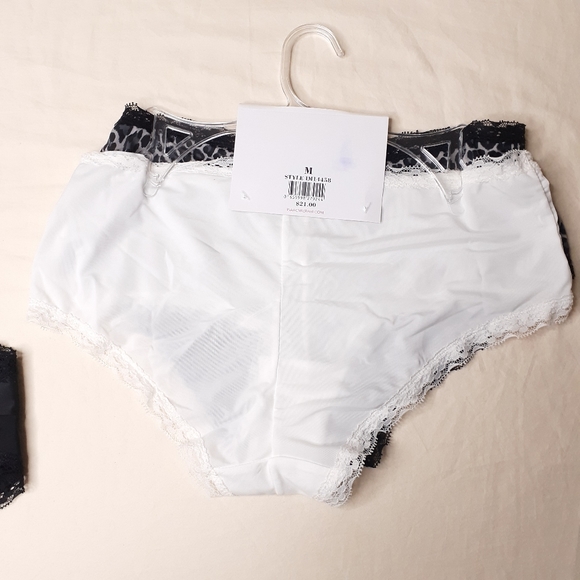4 pairs Isaac Mizrahi Boyshort Panties - Picture 5 of 9